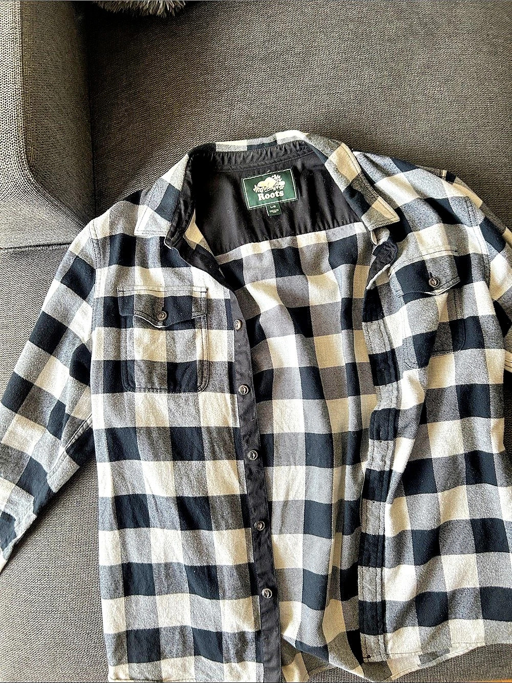 Roots Men's Plaid Shirt Black & White Large